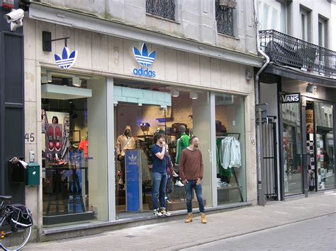 antwerpen adidas schoenen|Adidas winkel in de buurt.